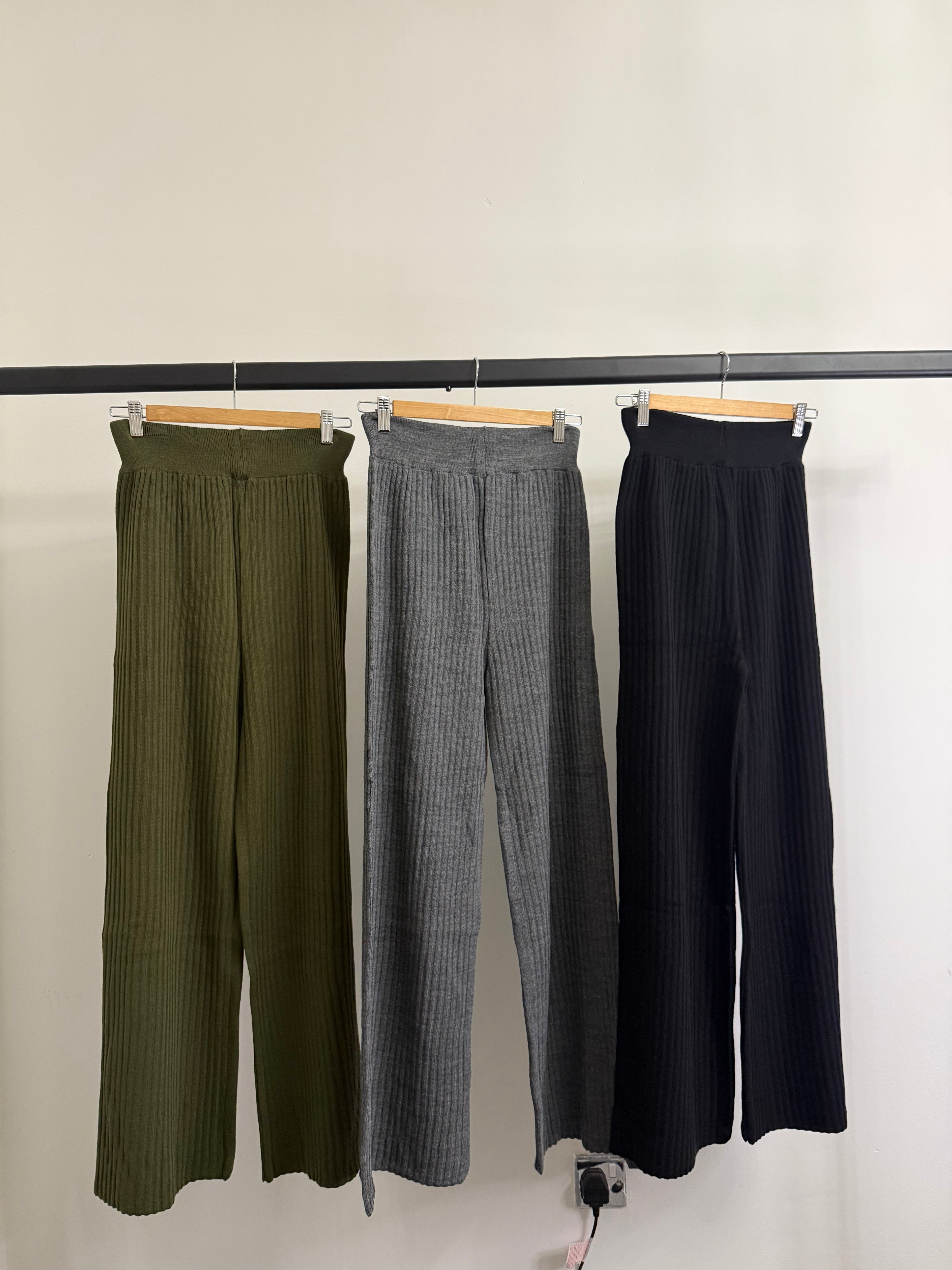 Ribbed Knit 2-Piece Co-ord Set – Cardigan & Wide-Leg Trousers