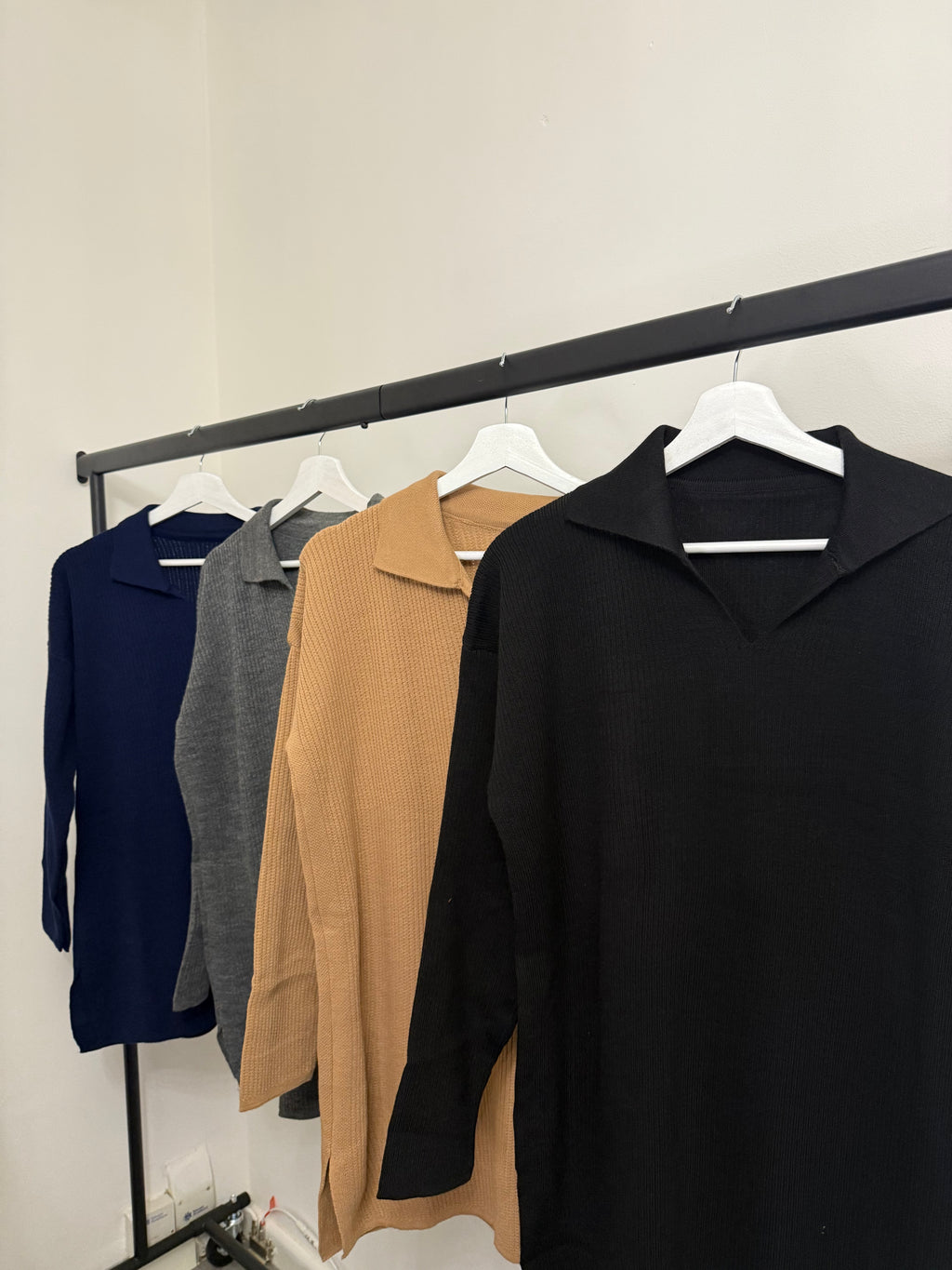 Ribbed Knit 2-Piece Set – Collared Longline Tunic & Wide-Leg Trousers